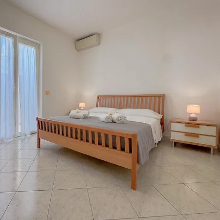 Apartamento Stintino, Near The Sea - Veranda And Relax By Host Hero Stintino